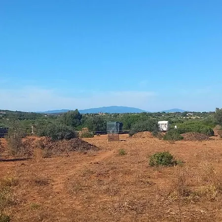 Сasa de vacaciones Uljanas Caravana For 2 With View Of The Rescued Horses *